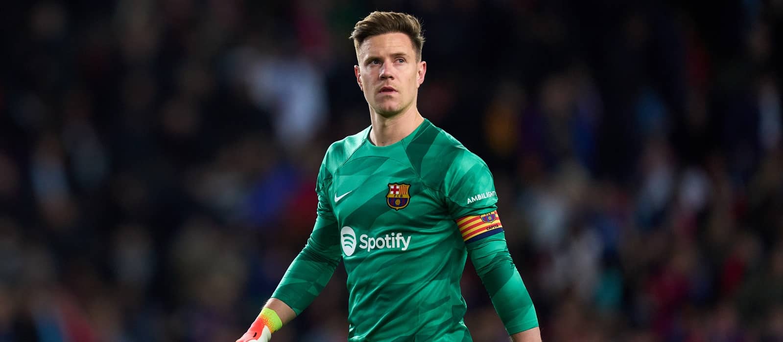 United make surprise contact to sign 33-yo CL winner, January loan deal being considered - report