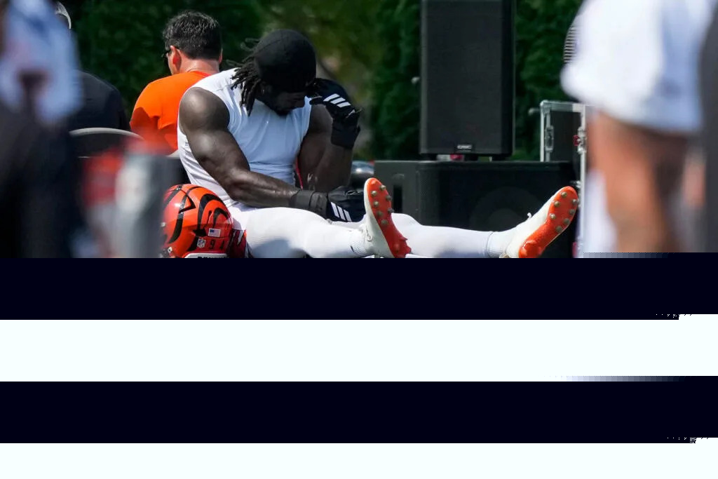 Shemar Stewart Carted Off With Leg Injury