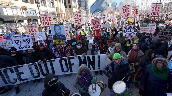 Tucker Carlson Accuses Tim Walz And Jacob Frey Of Orchestrating A 'Color Revolution' And Civil War