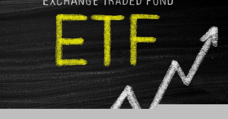US ETF market faces major deleveraging signals as crypto funds bleed billions