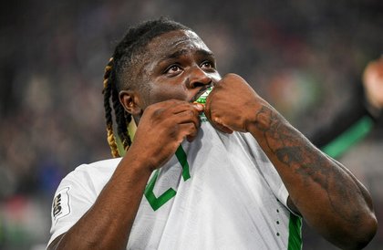 Ireland's Festy Ebosele set to leave Turkish league for Championship return