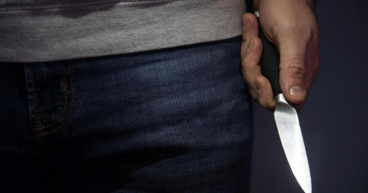 'I cannot breathe' - Thug repeatedly stabbed man in Royston over £350 debt