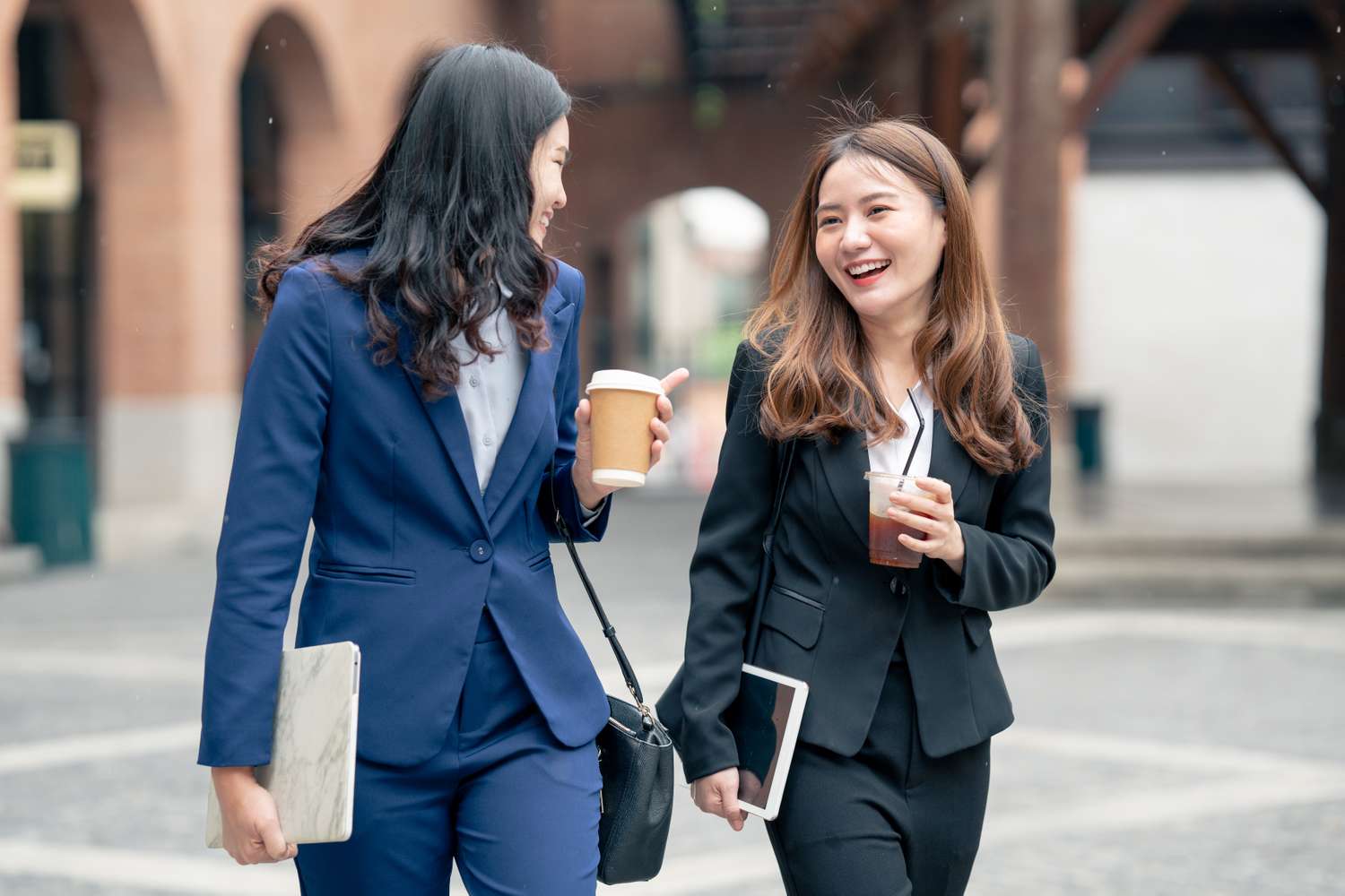 Is Your Salary Competitive? Average Earnings by Age Group