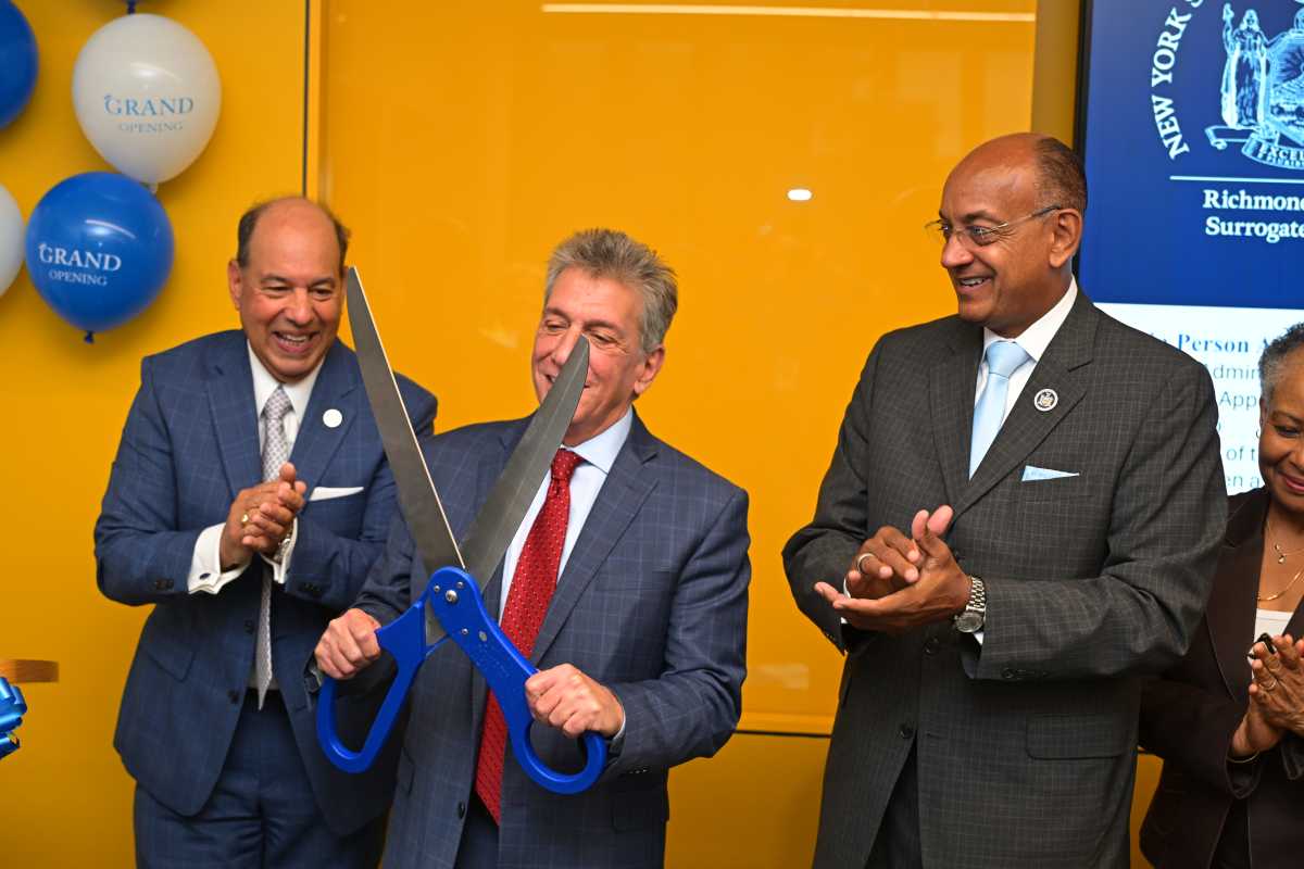Court system opens first-of-its-kind satellite Surrogate’s Court in south Staten Island library