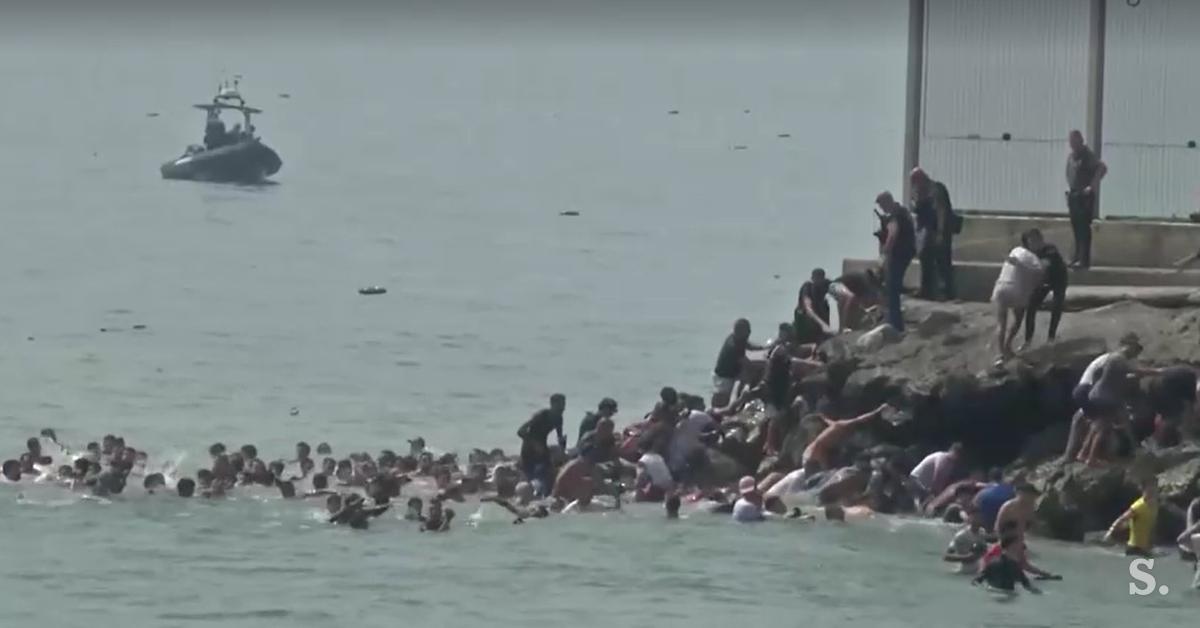 Kaos na španski meji, na pomoč proti tisočim migrantom poslali vojsko #video #foto
