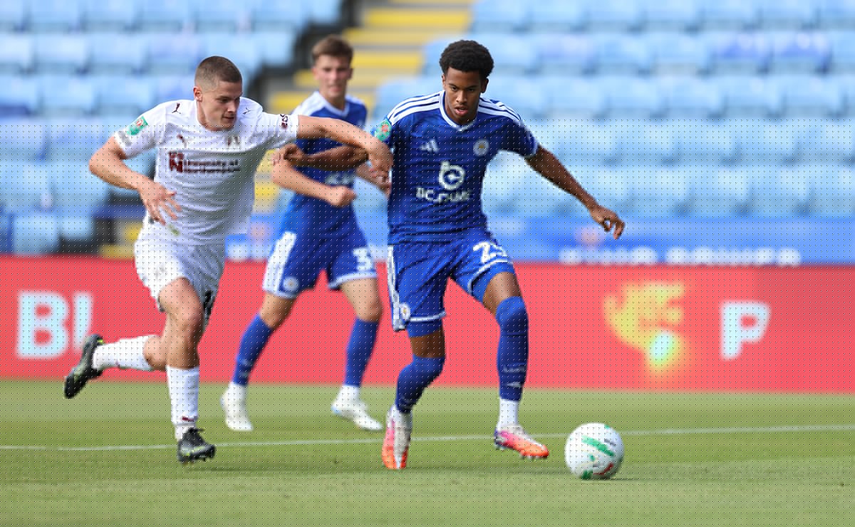 Comment on Man Utd leading Arsenal in the race for League One teenager by Amos Promise