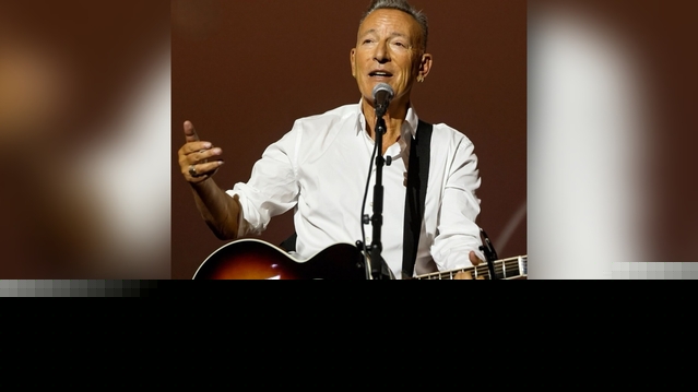 From Reflection to Song: Bruce Springsteen’s Acoustic ‘Born to Run’ Inspired by Patti Scialfa’s Fight
