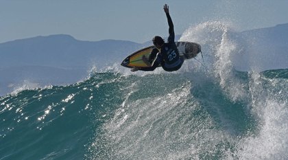 Rising costs and weak backing blamed for J-Bay surf cancellation