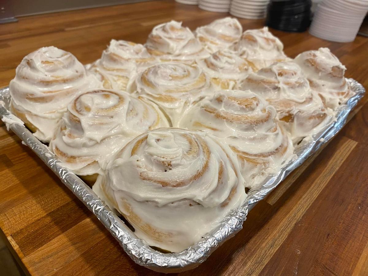 National Cinnamon Roll Day – Who Has the Best in Eastern Iowa?
