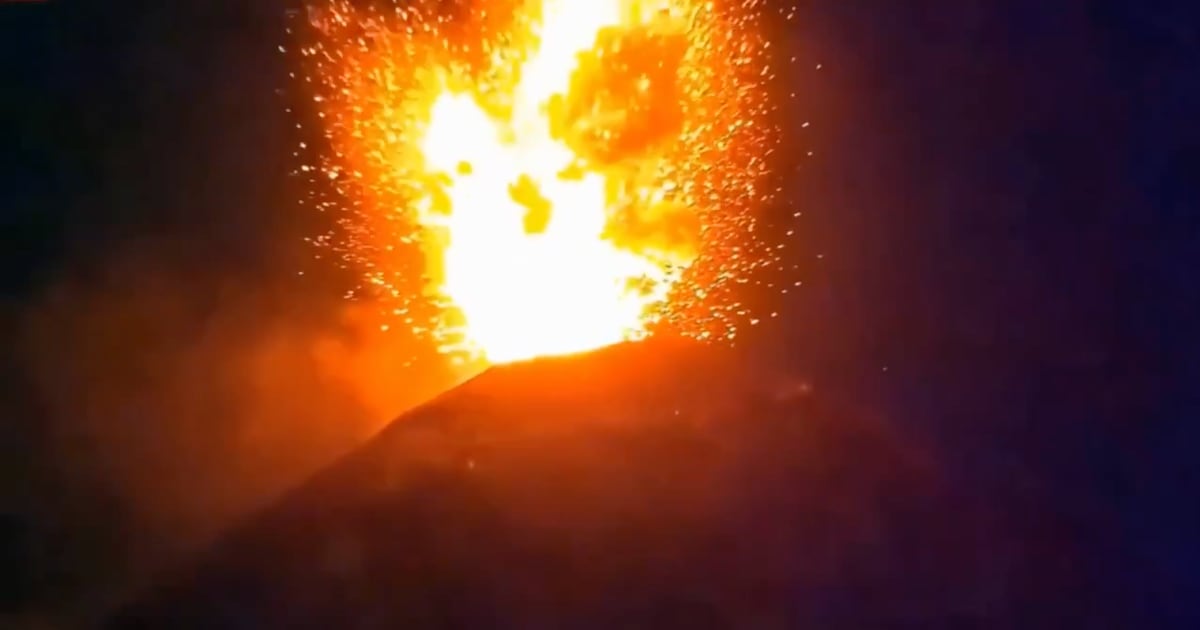 Huge Volcano Eruption Triggers Emergency Evacuations