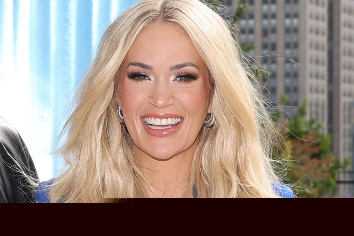 Carrie Underwood Returns to 'SNF'