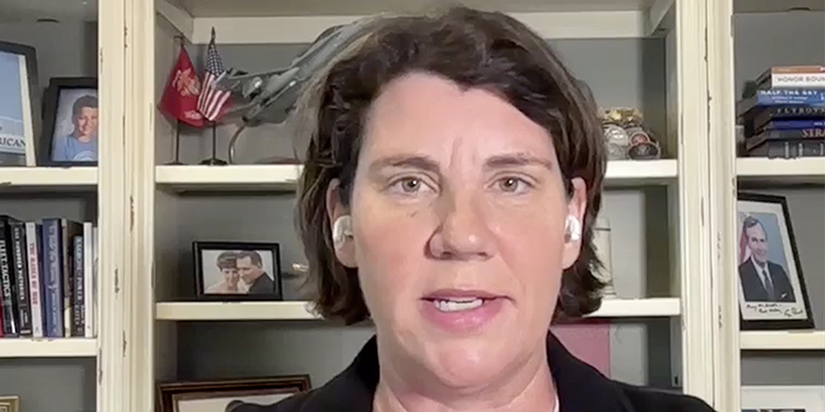 Female fighter pilot buries Trump speech as 'bonkers': 'Everybody in that room knows it'