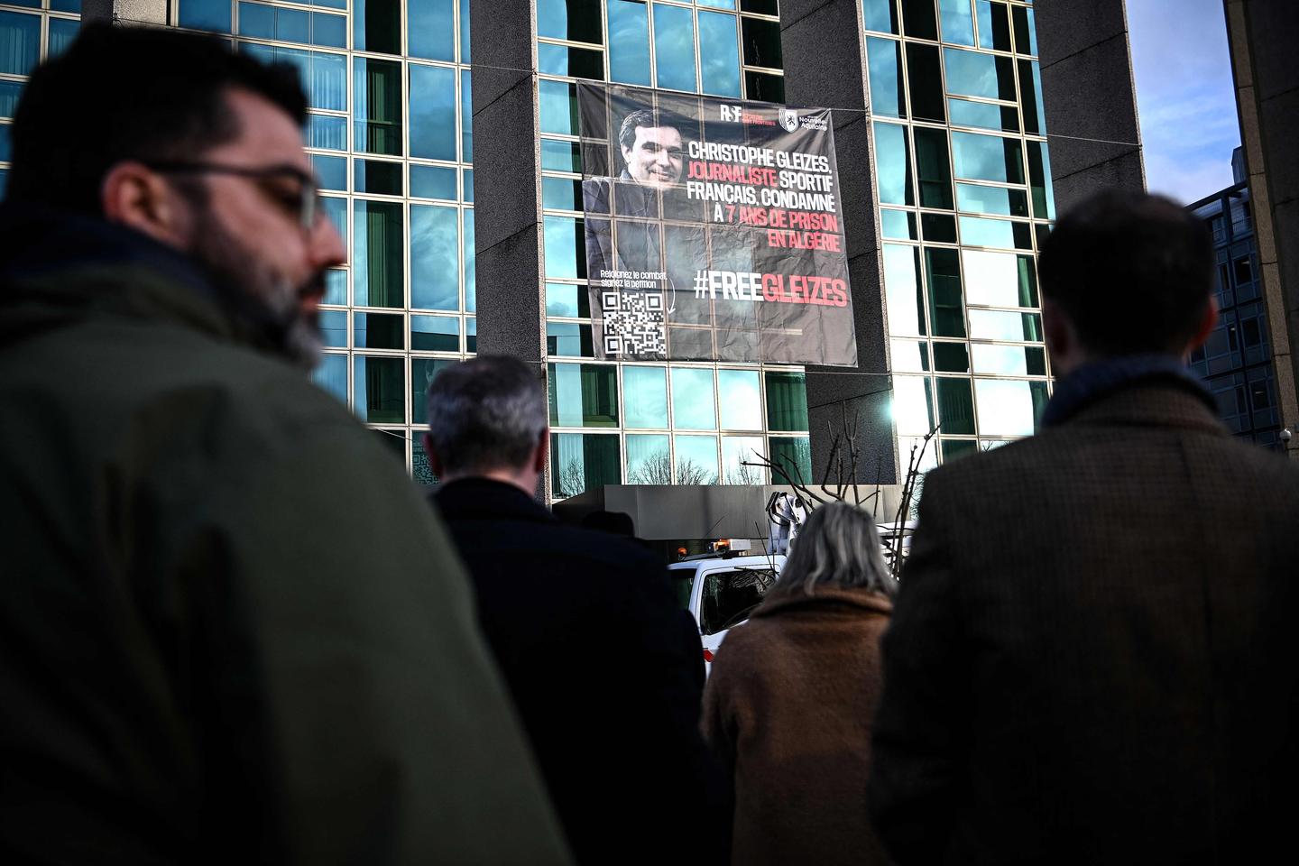 Christophe Gleizes : les proches du journaliste, incarcéré en Algérie, entretiennent l’espoir d’une libération