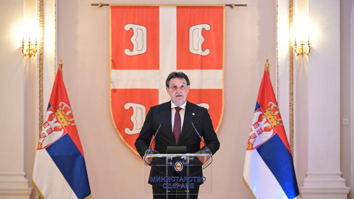 Oglasio se ministar Gašić o istorijskoj zapleni droge kod Kruševca: "Nema zaštićenih"