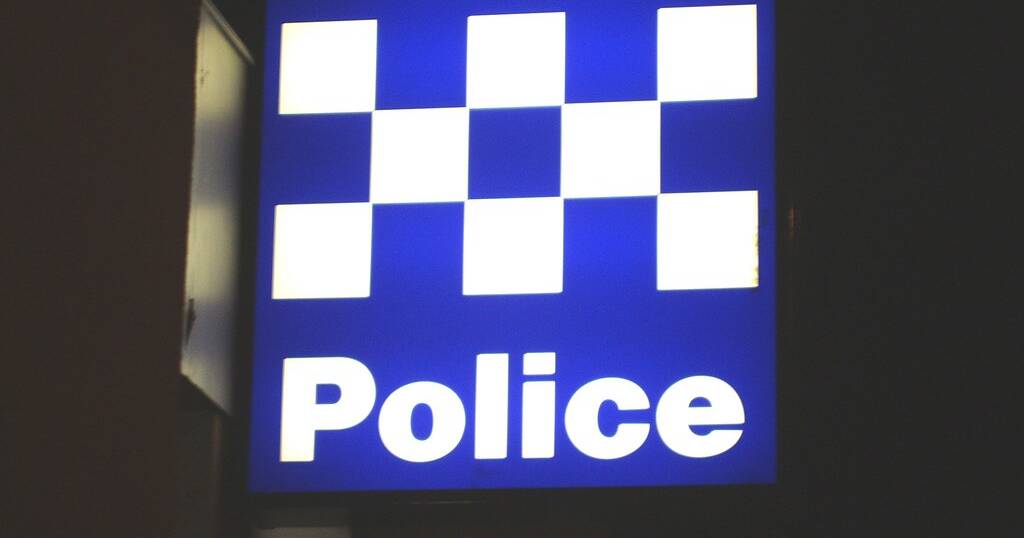 Man allegedly threatens to 'stuff a pair of scissors' down a woman's throat