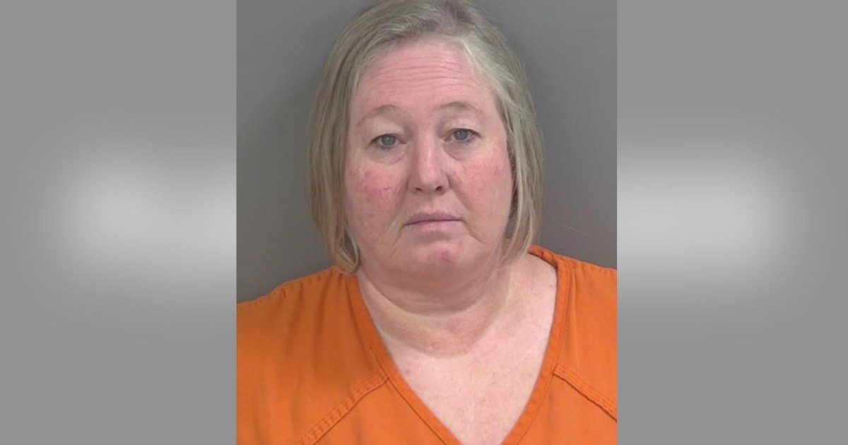 Woman Scammed Victims Out of $40K in Donations by Faking Cancer Diagnosis