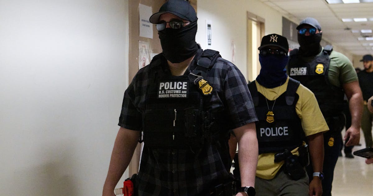 This Is Why ICE Agents Shouldn’t Be Allowed to Wear Masks