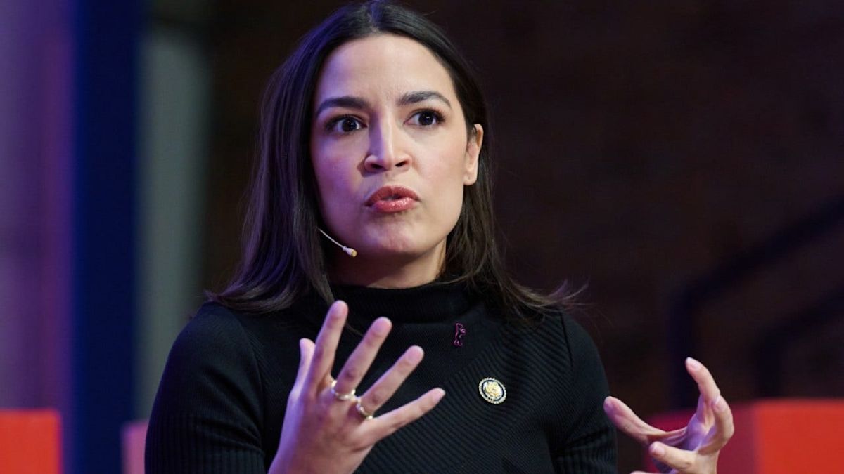 WATCH: AOC won't rule out White House bid after poll names her Democrats' top 2028 pick