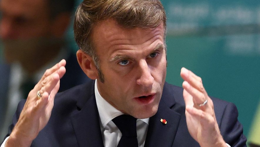 Nicolas Sarkozy condamné : "Les attaques et menaces de mort" contre les magistrats "sont inadmissibles", dénonce Emmanuel Macron