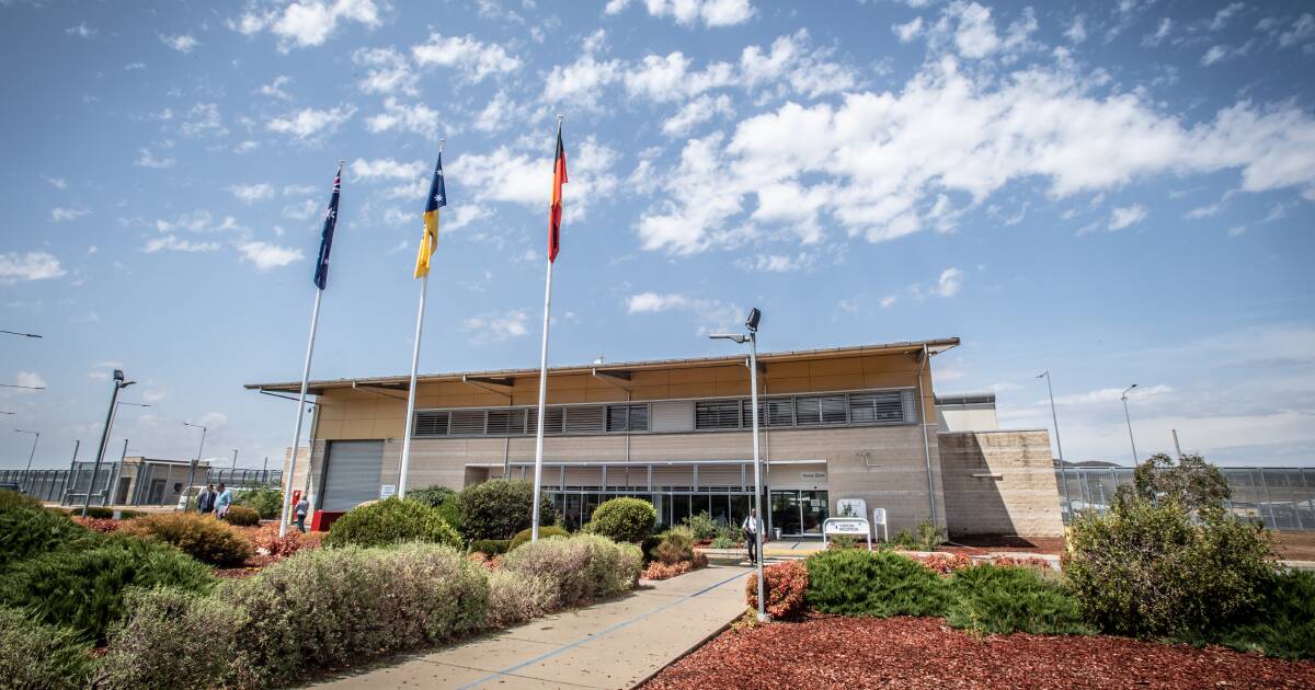 More jail time for prisoner who bit off chunk of opponent's ear after volleyball game
