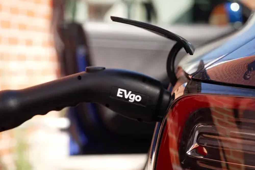 Tennessee plans tax for public fast chargers