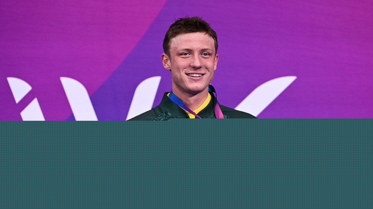 Pieter Coetze wins third Commonwealth Games gold with record-breaking swim