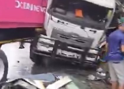 GRAPHIC CONTENT: WATCH | Schoolchild among 11 dead in Durban road tragedy