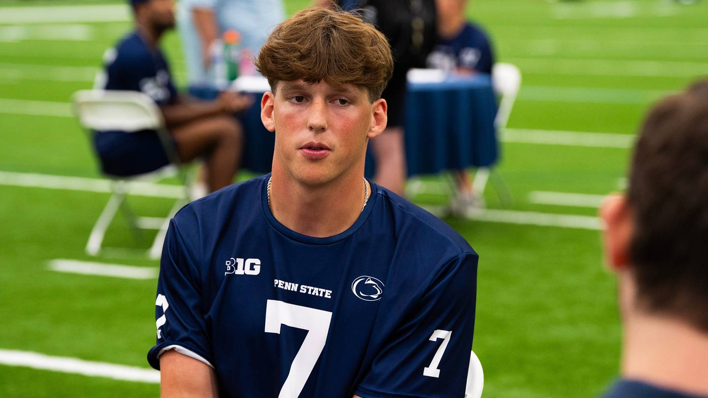 Six Early Standouts From Penn State Football Training Camp