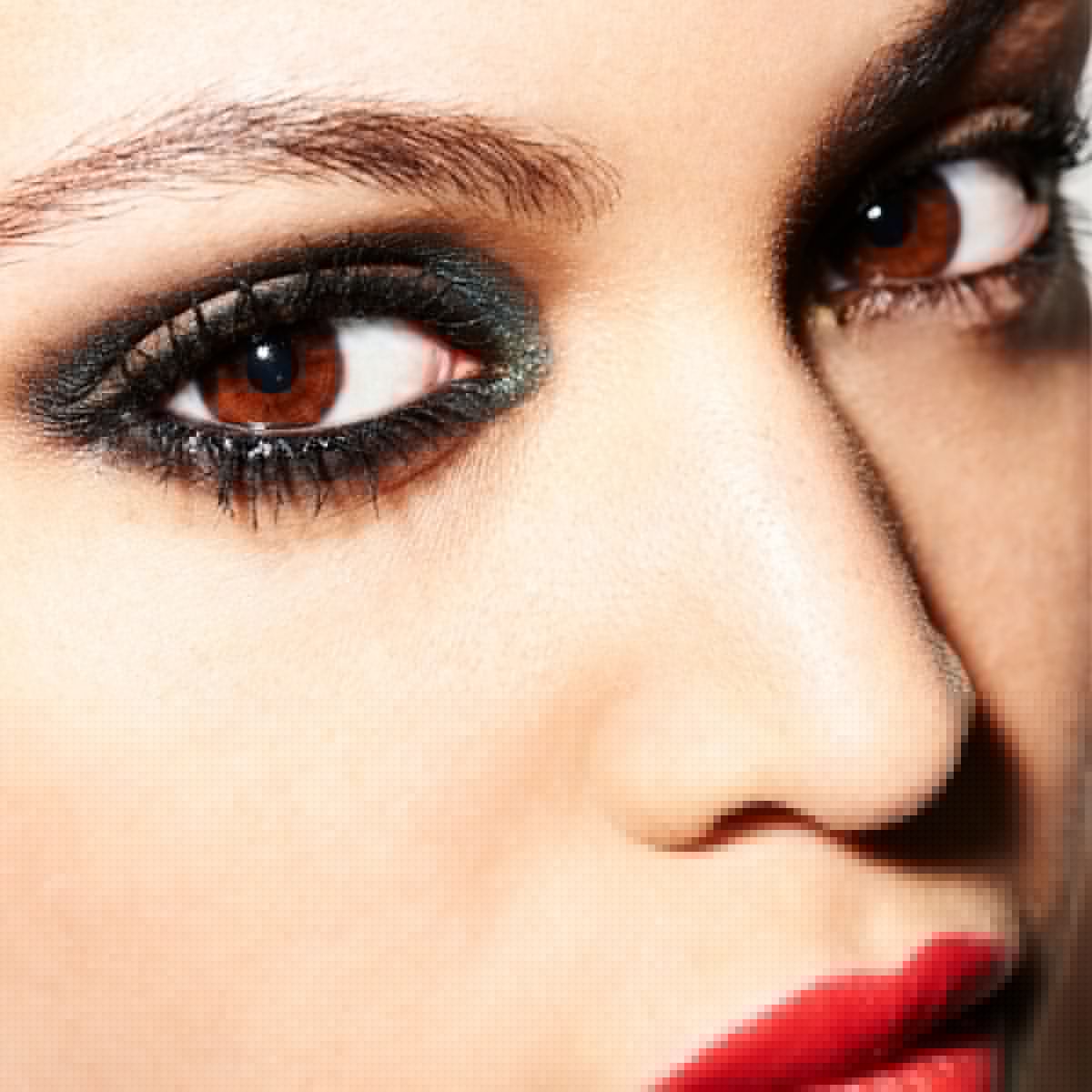 How a Celebrity Makeup Artist Makes Vampy Makeup Feel Fresh for 2026