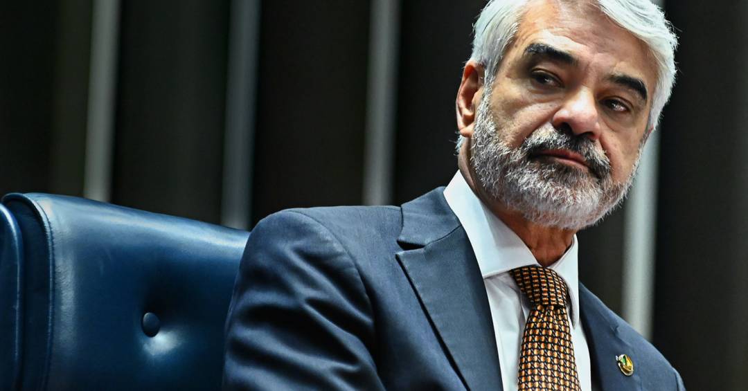 PT coloca ex-aliado de Jair Bolsonaro em chapa de Lula em Pernambuco