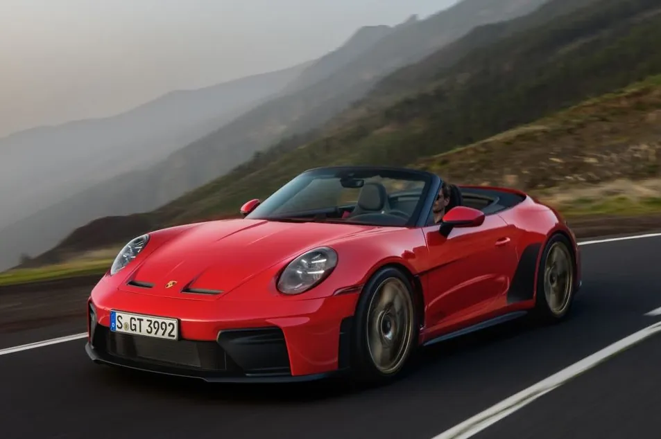 Porsche gana un 49% más pese al desplome de ventas en China al priorizar la calidad sobre el volumen