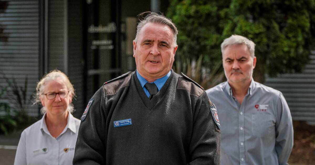 Tasmanian firefighter training put on ice as pay negotiations break down