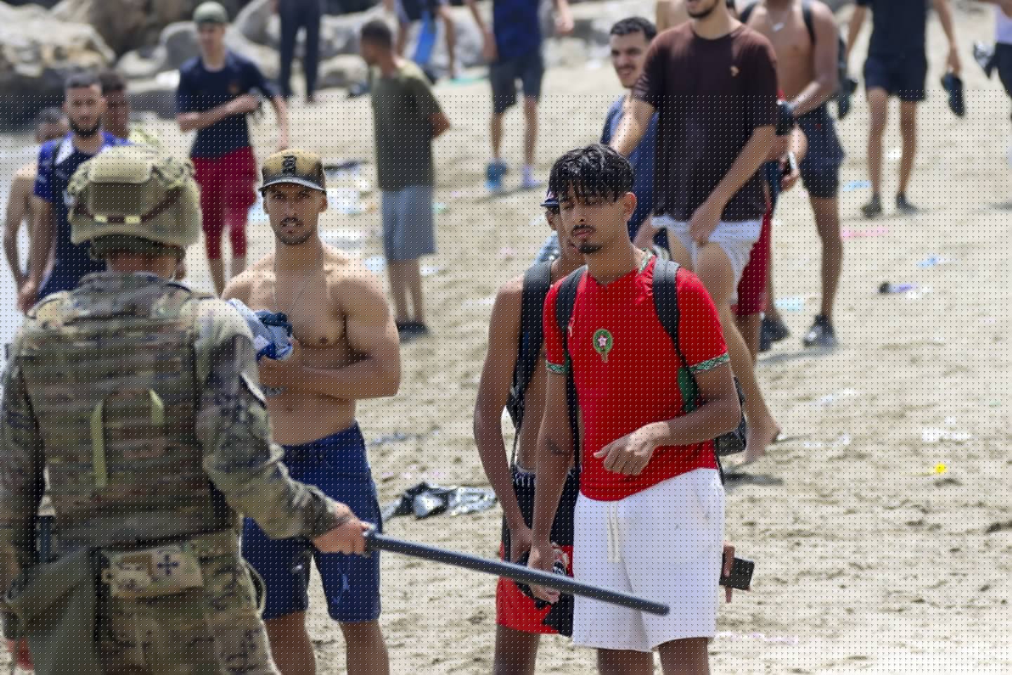 Ispanija: iš 72 tūkst. į Seutą atvykusių migrantų 70 tūkst. jau grįžo į Maroką