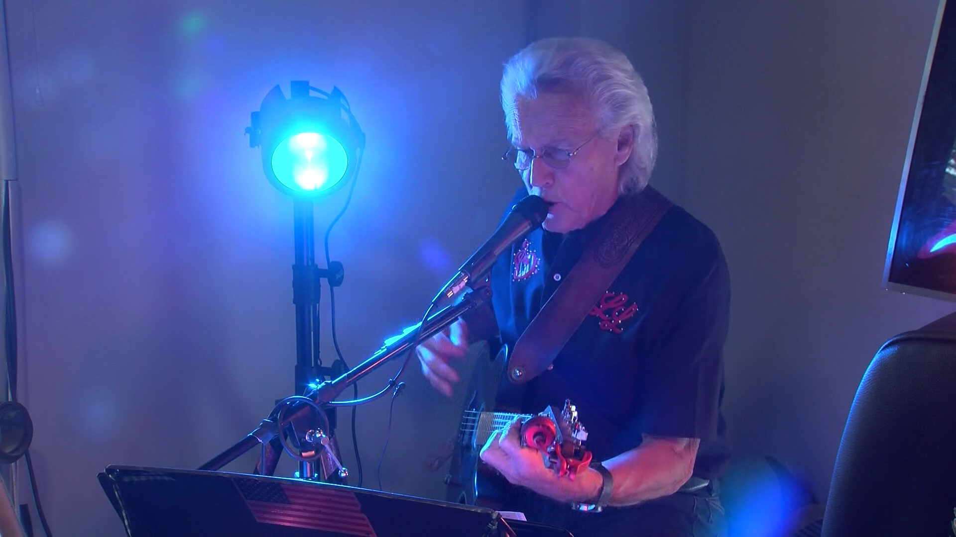 Godfather of Milwaukee rock 'n' roll: At 85, Larry Lynne keeps rockin' on