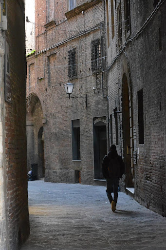 Retreat, My Friend: On Being-Lost in the World and the Call to Authenticity