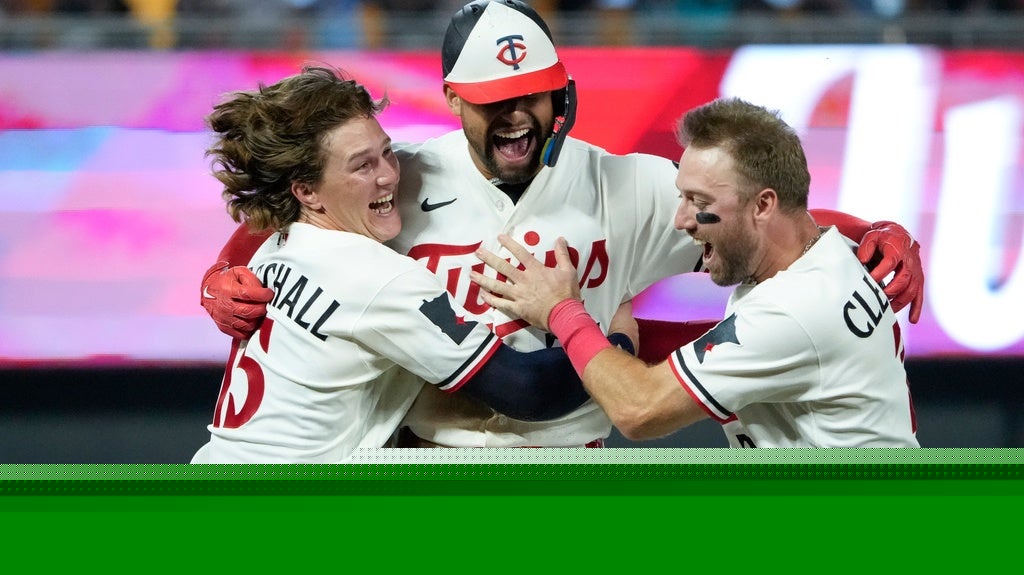 Royce Lewis with walk-off two-run triple to give Twins a 3-2 win over the Royals on Tuesday