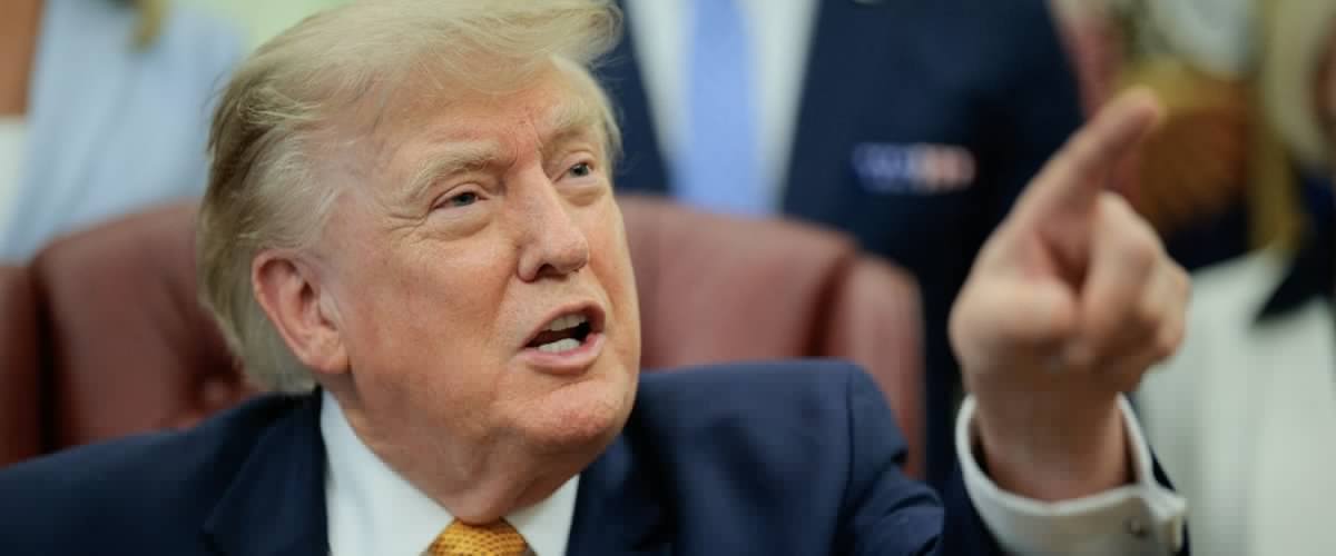 Donald Trump : Cet homme préparait-il un attentat ? Un trentenaire arrêté en train de faire du repérage sur l'un des golfs du milliardaire, plusieurs armes saisies