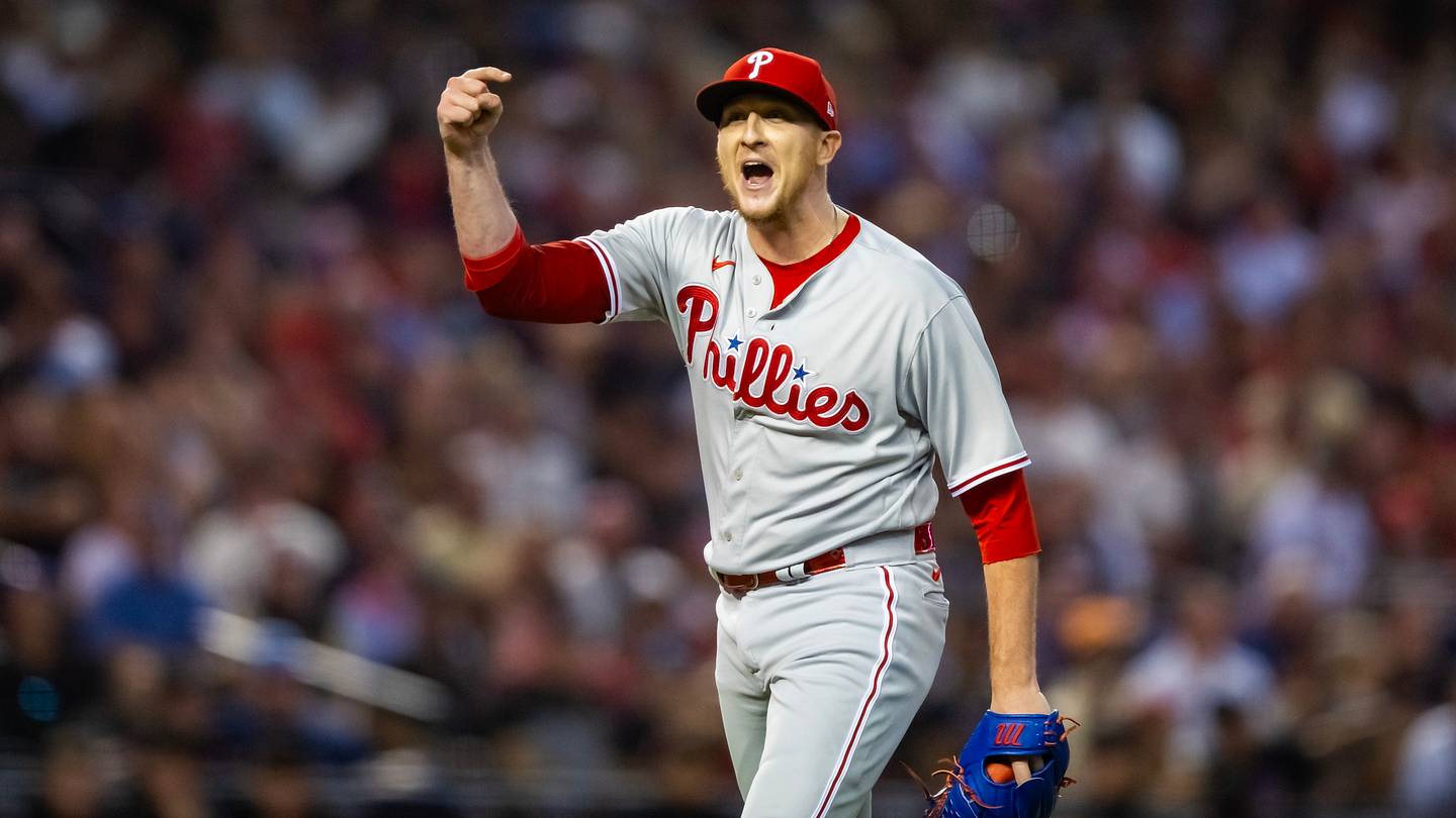 Phillies lose out on bullpen reunion as Twins get revenge for Jhoan Duran trade