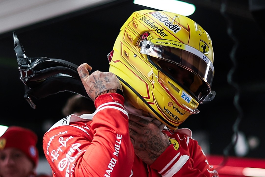 Hamilton delighted with ‘amazing’ Thursday mileage in Barcelona