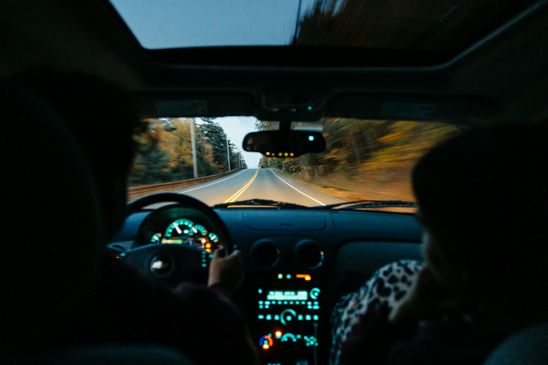 Online Gaming Checks for Traveling Race Fans