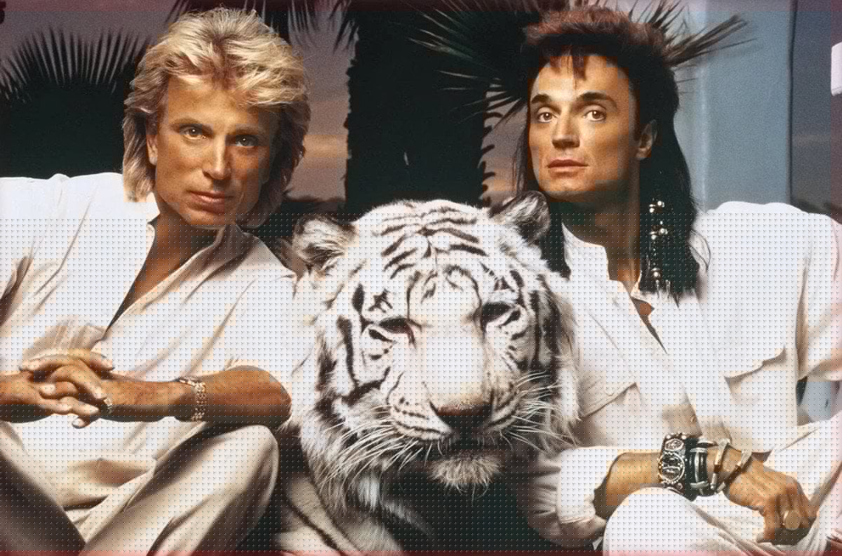 VEGAS MYTHS BUSTED: Siegfried & Roy Bred Royal White Bengal Tigers