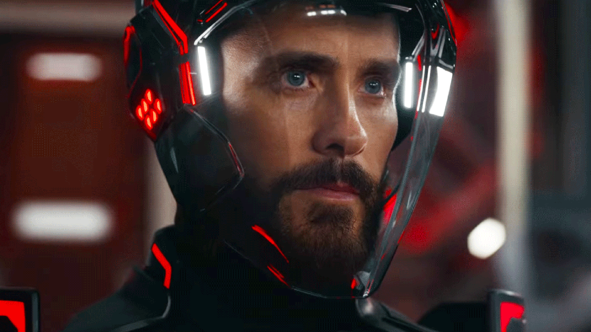 Tron: Ares traz os Light Cycles para o mundo real e enfrenta os dilemas da inteligência artificial