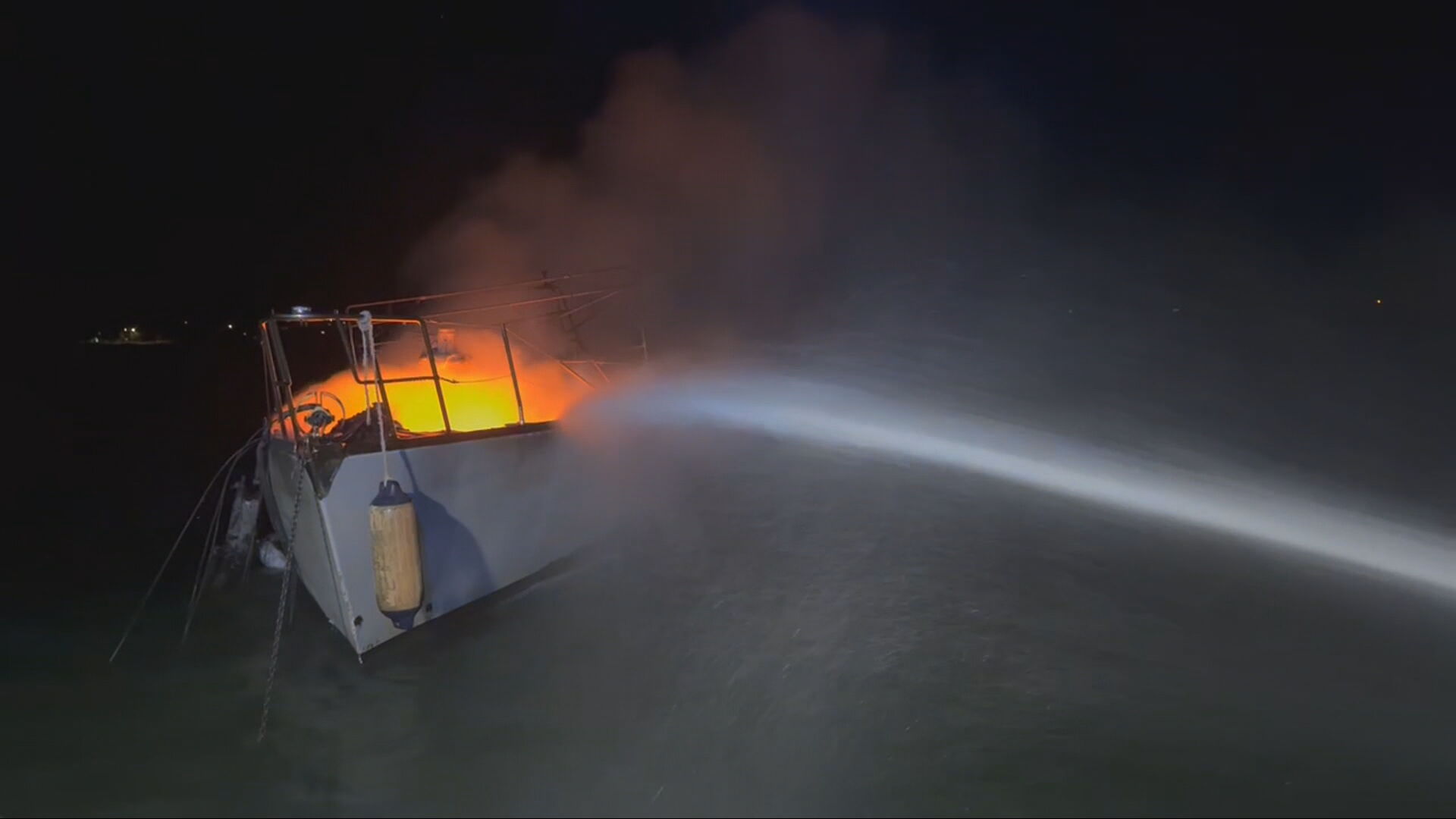 Man’s miraculous escape from Lake Macquarie boat fire