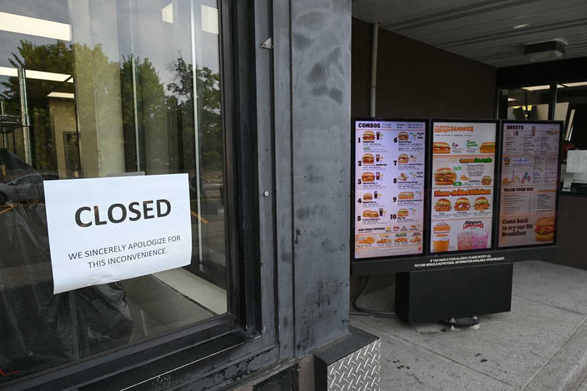 Burger King on Astoria Boulevard forced to temporary close due to numerous sanitary violations