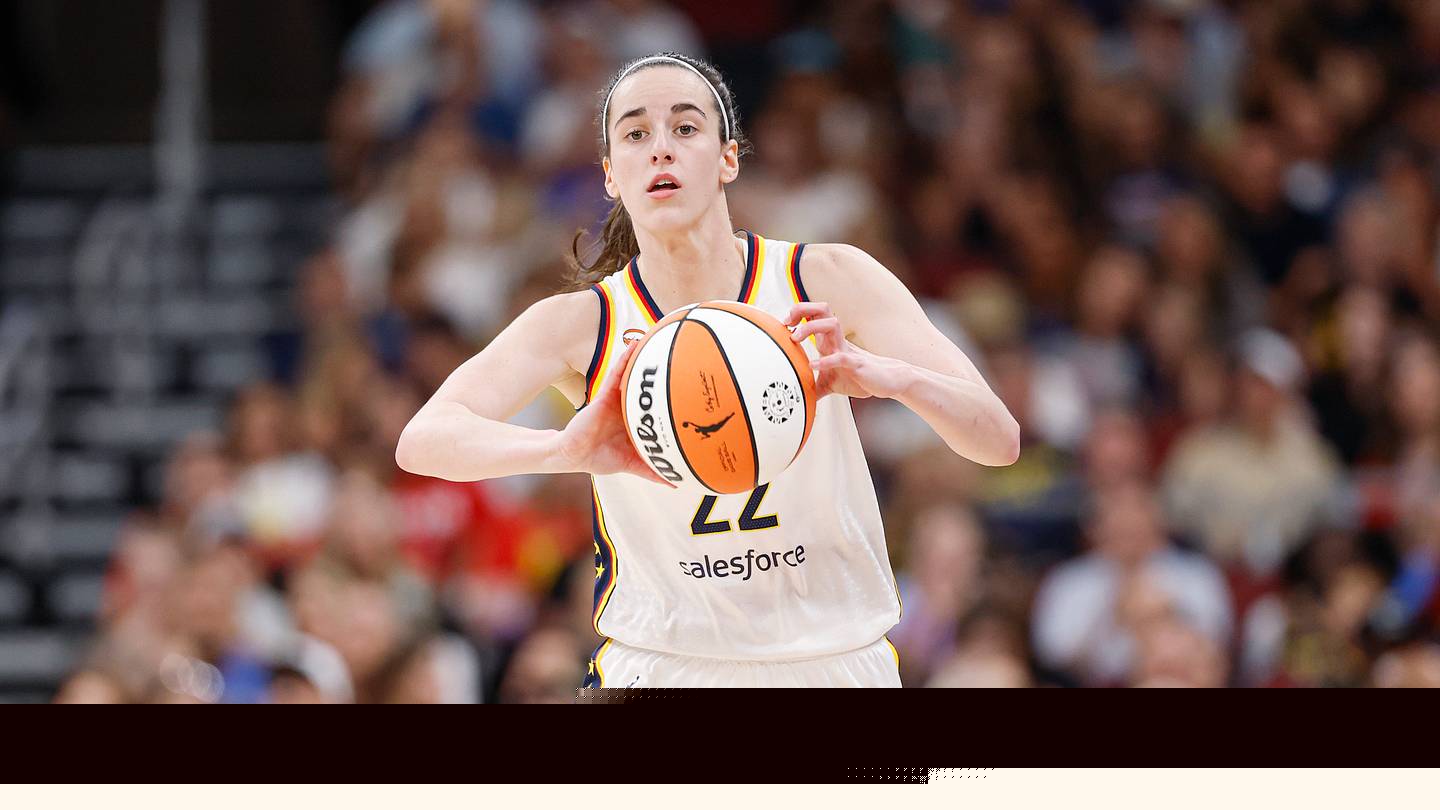 Caitlin Clark Passes Sue Bird on Career Double-Doubles List—Already