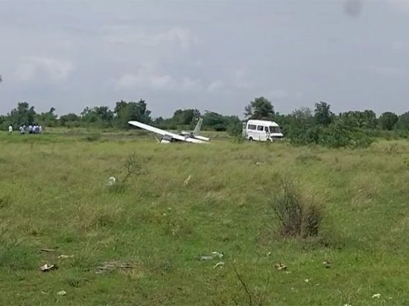 India News | Trainer Aircraft Veers off Runway in Maharashtra's Baramati, No Injuries Reported