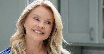 General Hospital Spoilers: Felicia & Anna Debrief, Martin Makes A Mysterious Call While Drew Issues Orders