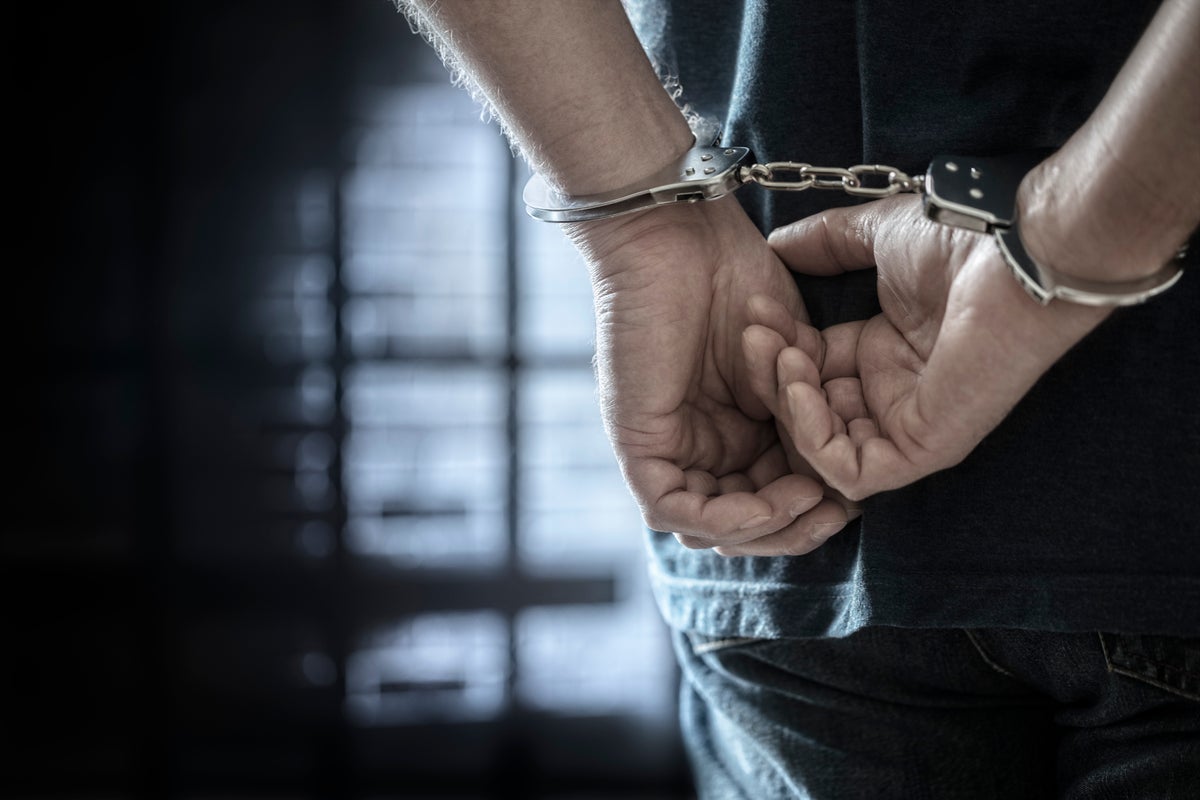 50,000 prisoners to be freed early in bid to tackle overcrowded jails