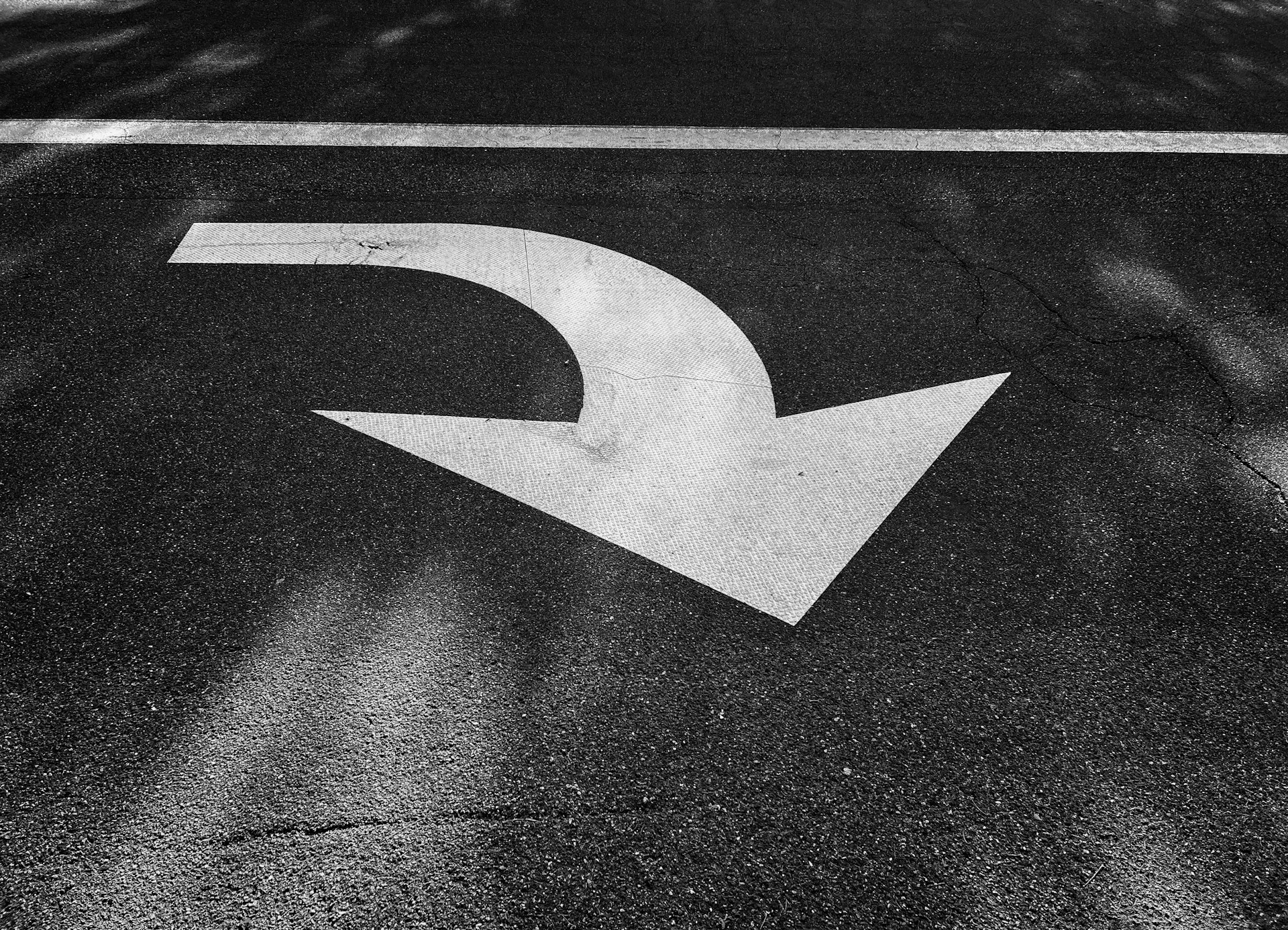 Ethereum Drops Below $2,800 As Crypto Liquidations near $1B – Should Investors Worry?
