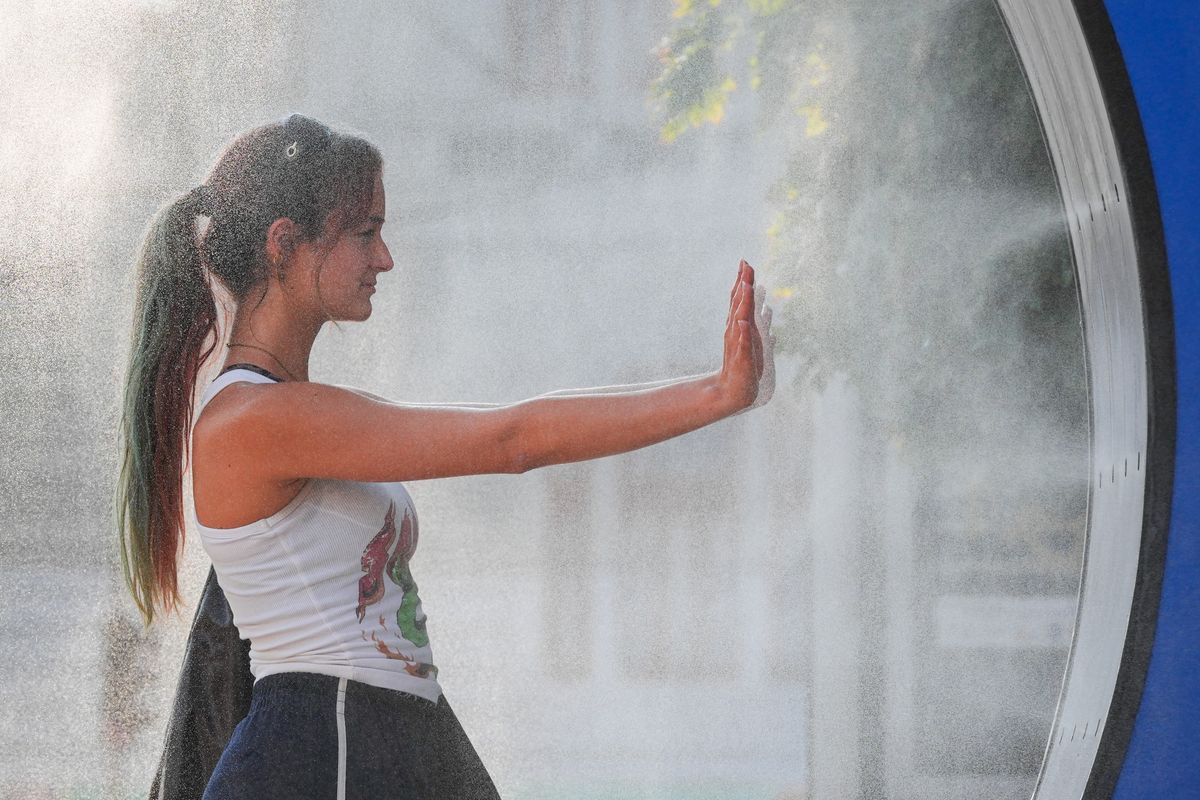 Europe heat wave puts all major Italian cities on red alert as Austria sets heat record
